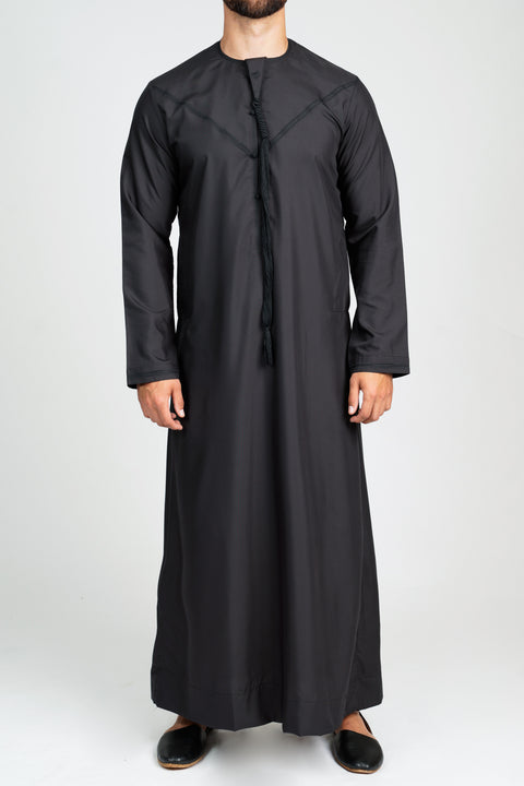 Burooj Men’s Emirati Black Thobe / Jubbah