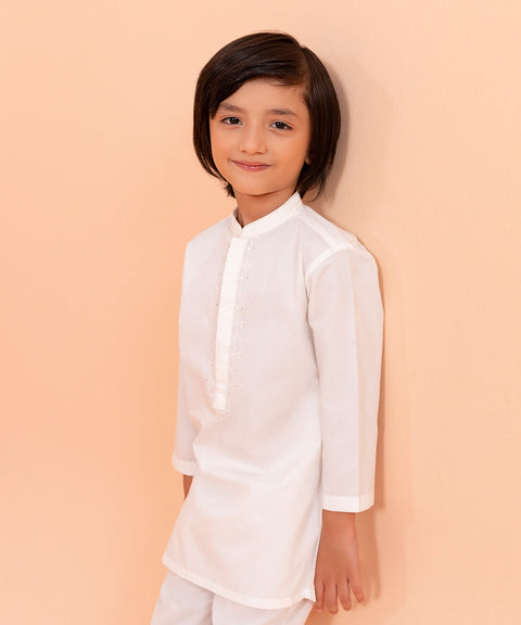 Boys White Embroidered Jacqurad Kurta trouser 2pc