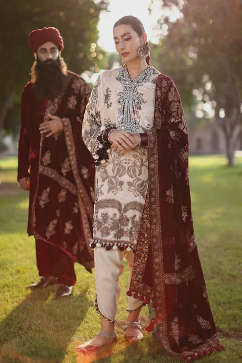 Sana Safinaz Winter Luxury Velvet Collection V221-003-CO