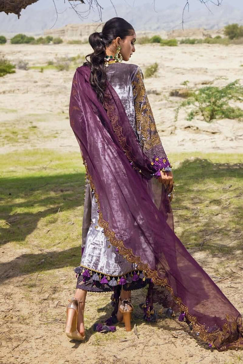 Sana Safinaz Luxury Velvet 21/22 Unstitched Collection 2